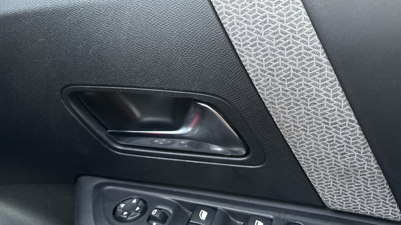 Citroen C4 1.2 PureTech Sense 5dr Petrol Hatchback